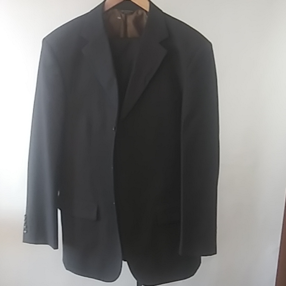 Montecito Uomo 120 Mens Wool Suit